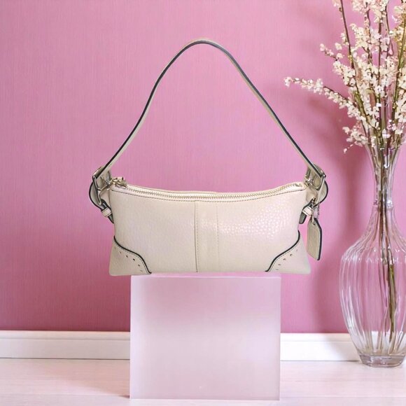 Vintage COACH Demi Baguette Bag 5052 pebbled cream ivory - Picture 1 of 14